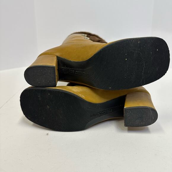 Vintage Alpine Shearling-Lined Leather Winter Boots, Made in Spain, Size 7.5M - Picture 2 of 9